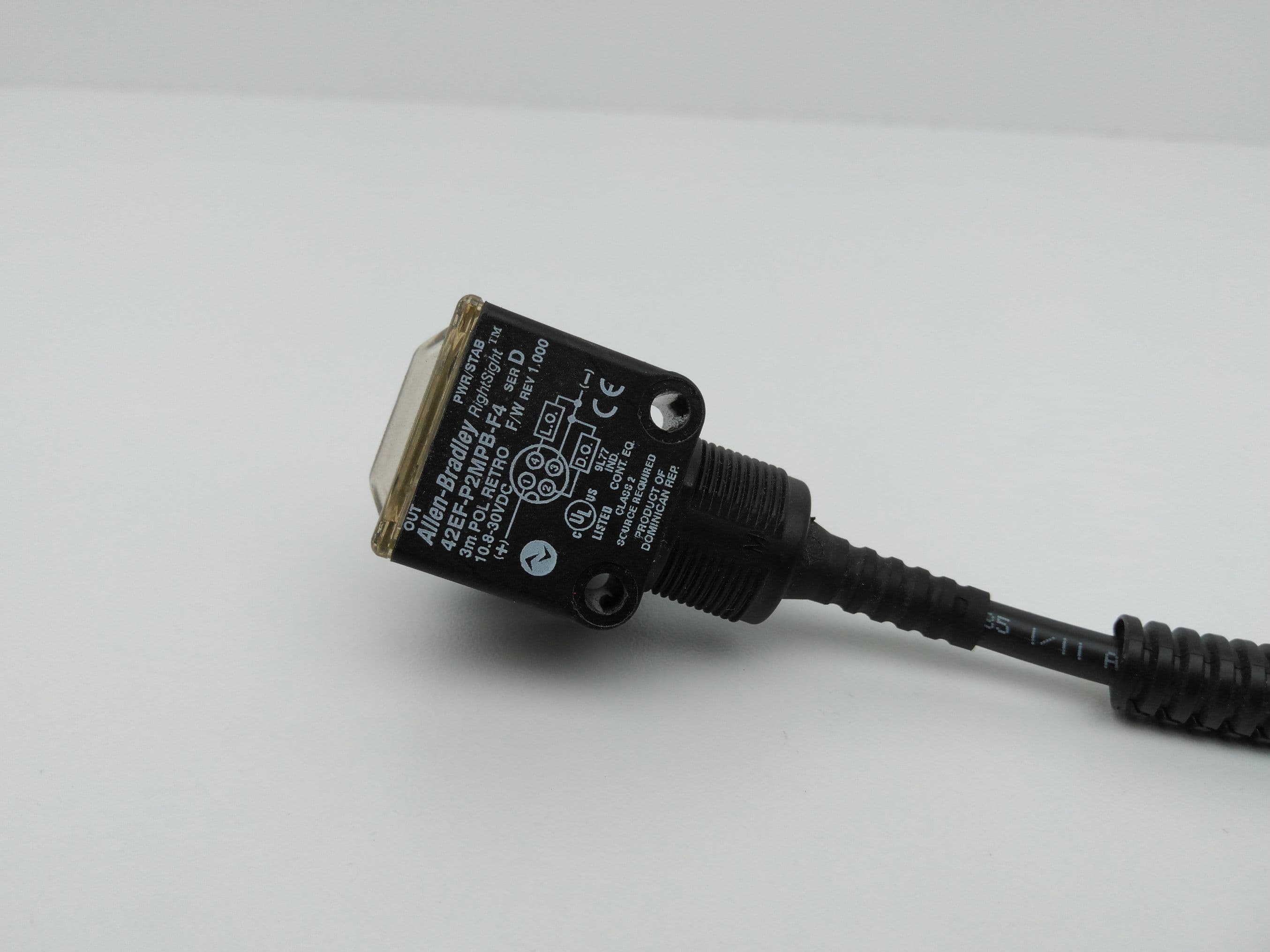 Allen-Bradley 42EF-P2MPB-F4 Photo Electric Sensor, Ser D