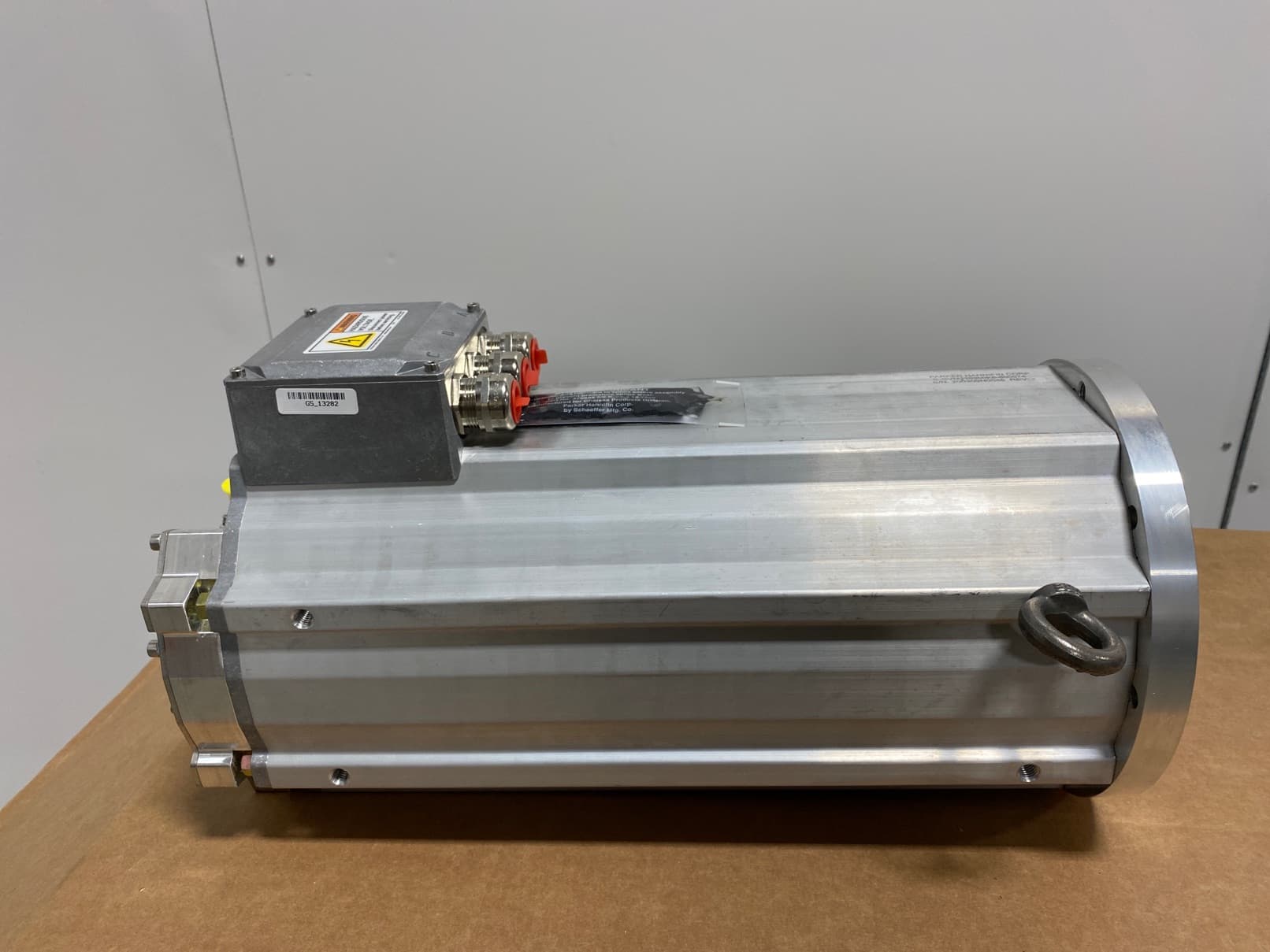 Parker Hannifin Corp. C-GVM210300K6-600574 PMAC GVM Global Vehicle Motor