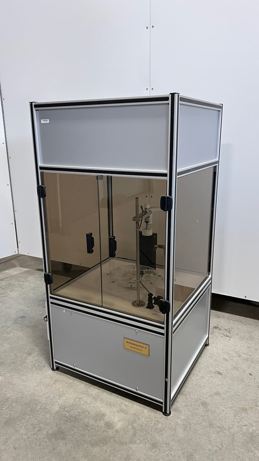 nanoStrata Inc. StratoSequence VI Dipping Robot for Polyelectrolyte Multilayers