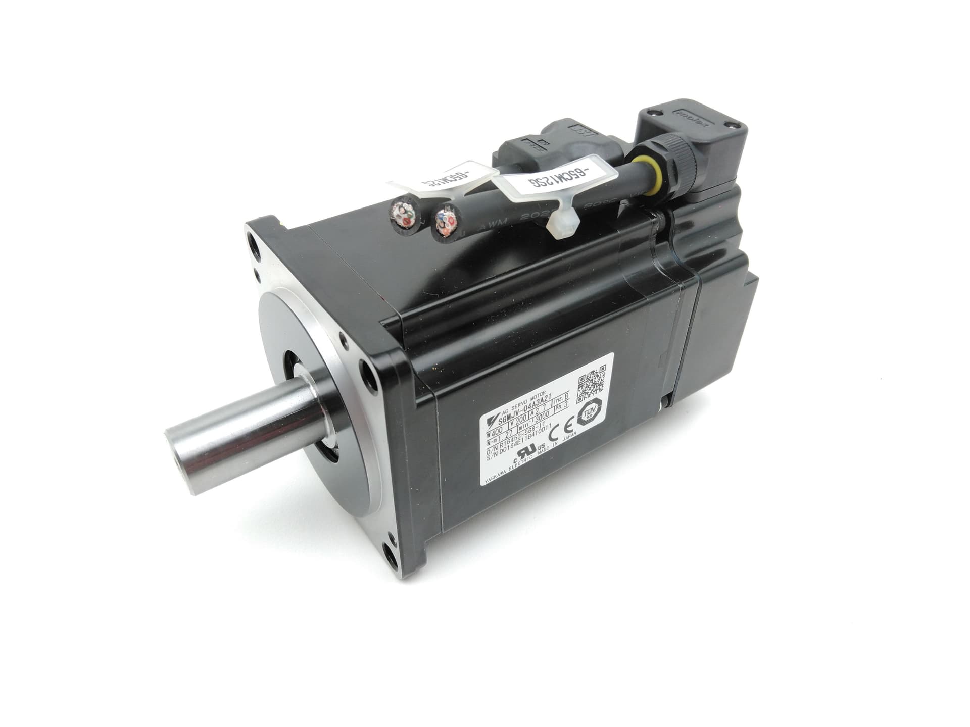 Yaskawa SGMJV-04A3A21 AC Servo Motor