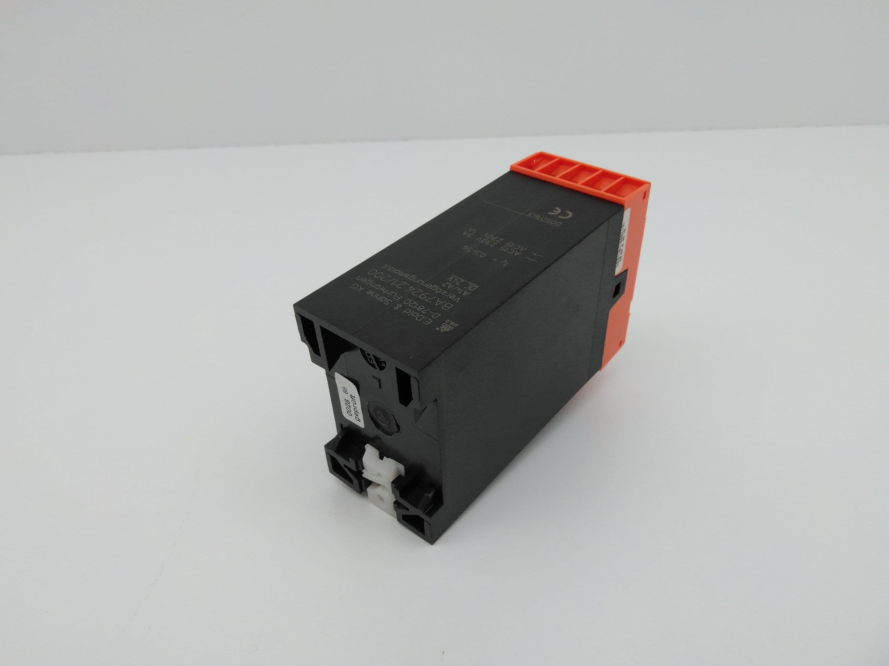 E.Dold and Sohne KG BA7924.21/200 Safety Relay/Delay Module