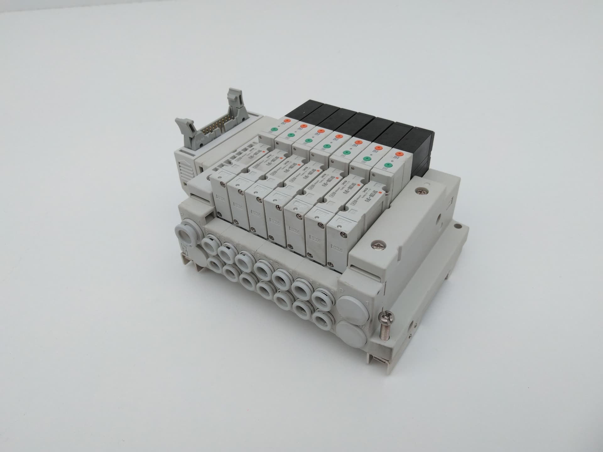 SMC SV1200-5FU 7 Position Pneumatic Manifold/ Solenoid Assembly