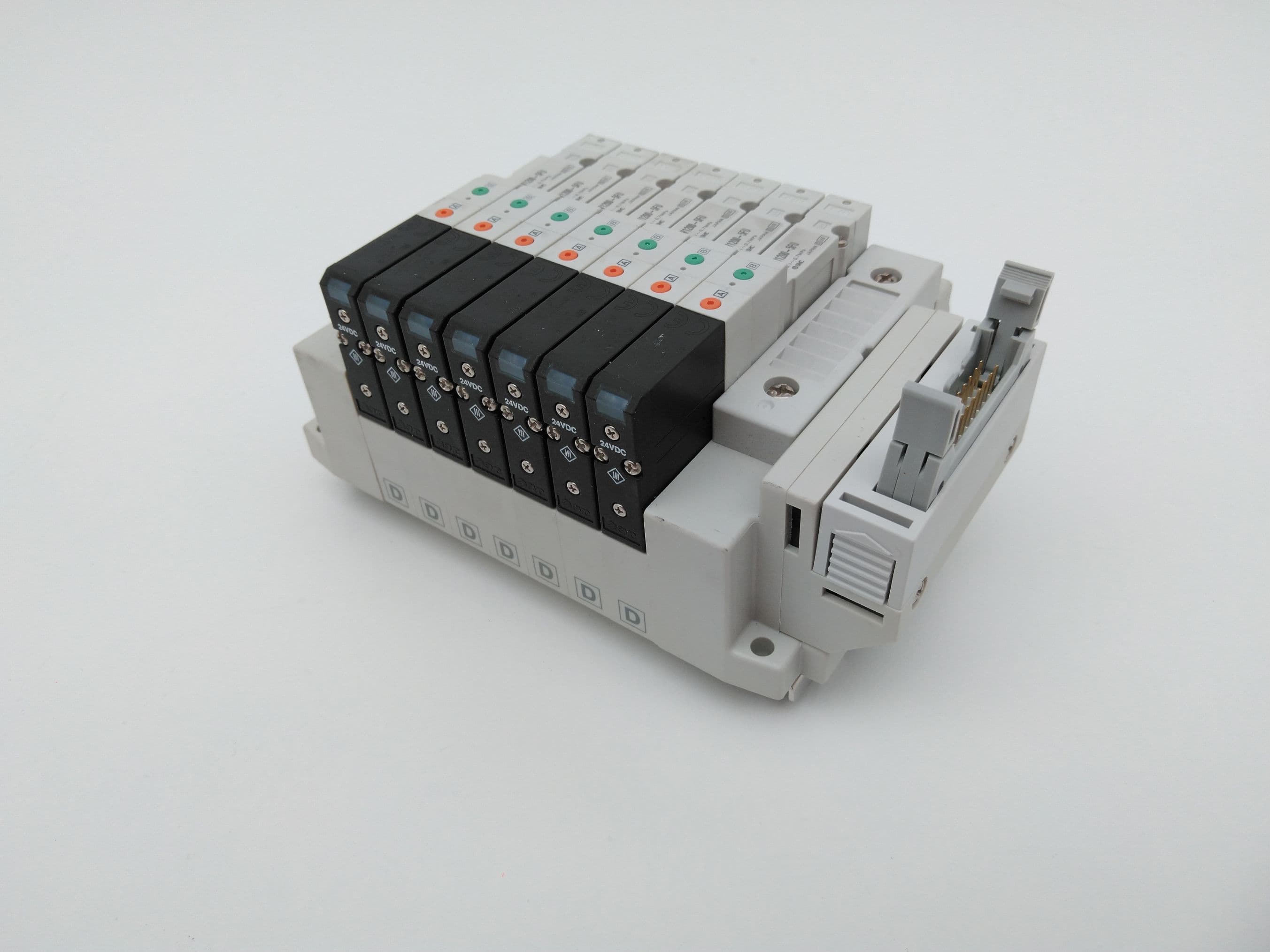 SMC SV1200-5FU 7 Position Pneumatic Manifold/ Solenoid Assembly
