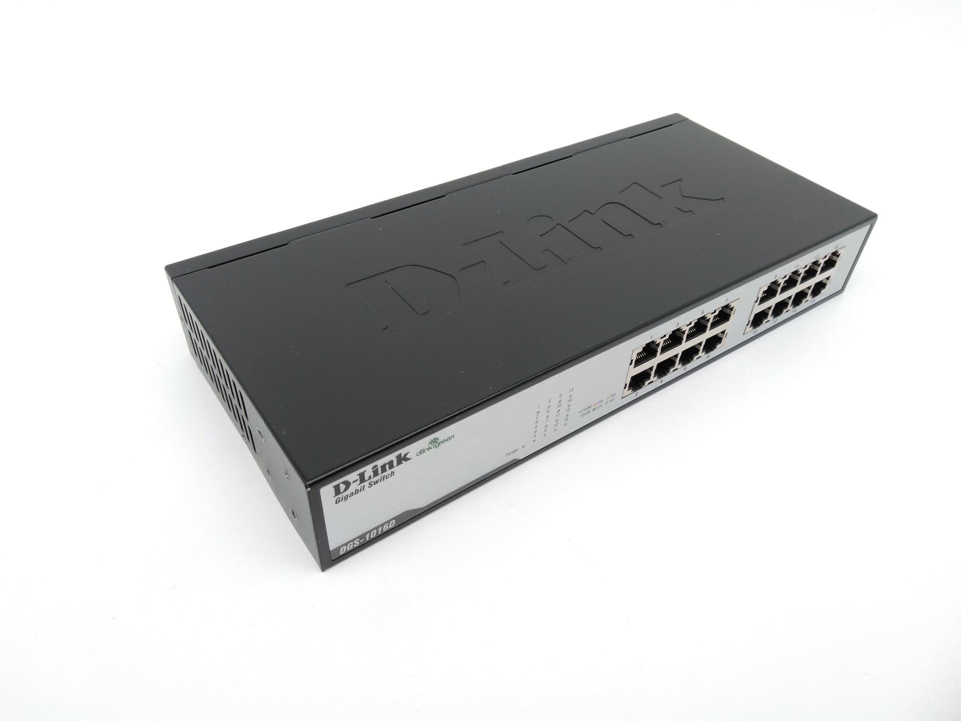 D-Link DGS-1016D 16-Port Gigabit Unmanaged Desktop Switch