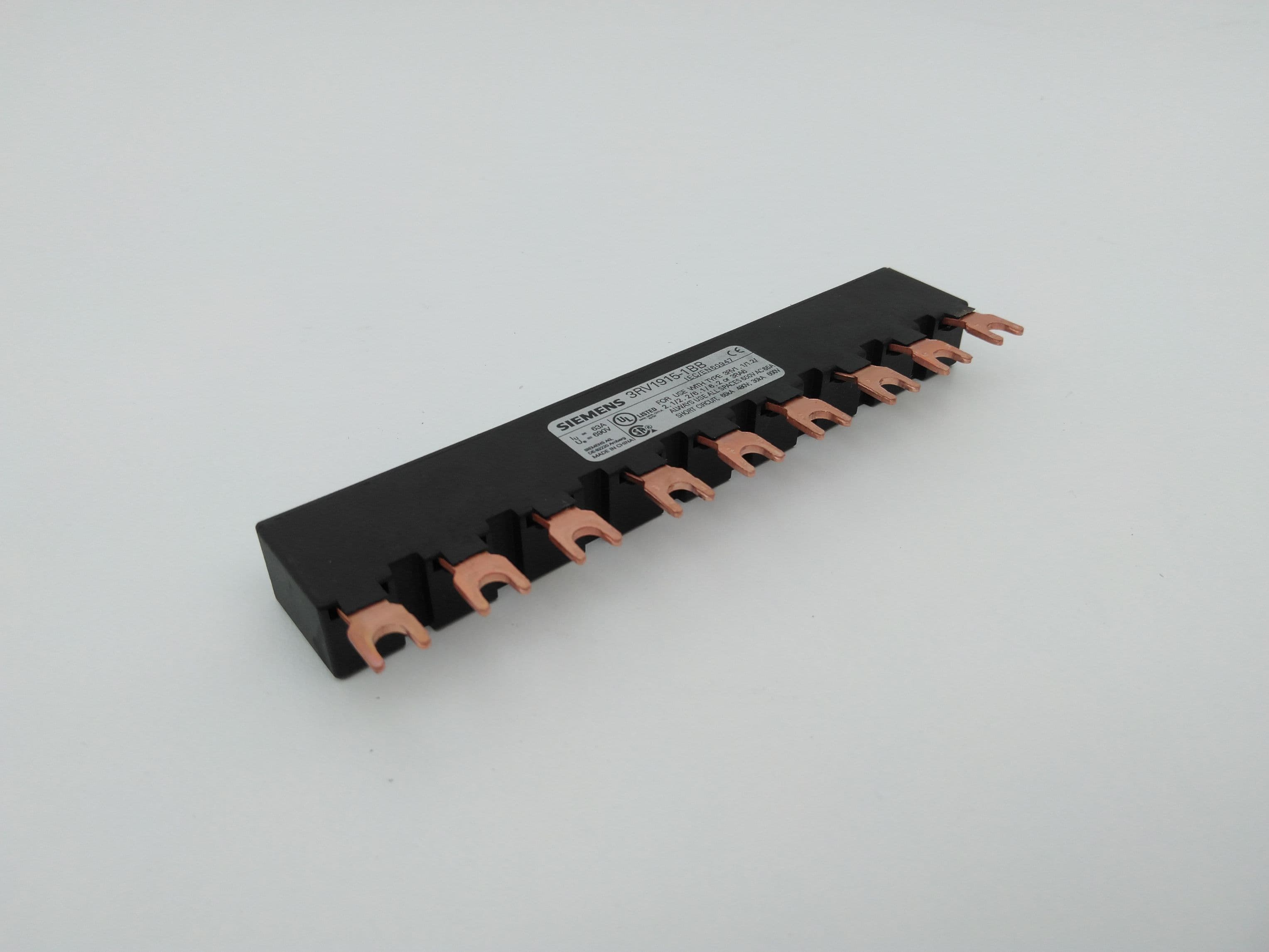 Siemens 3RV1915-1BB Busbar