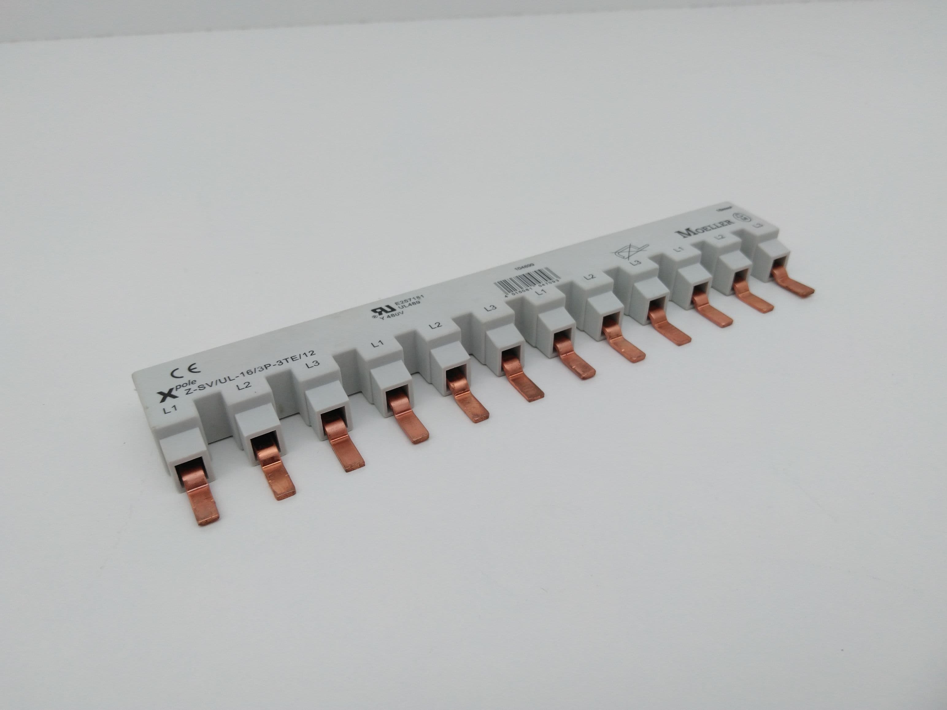 Moeller Z-SV/UL-16/3P-3TE/12 Bus bar, 12 Terminals, 80A, 480V, 3PH, 3P