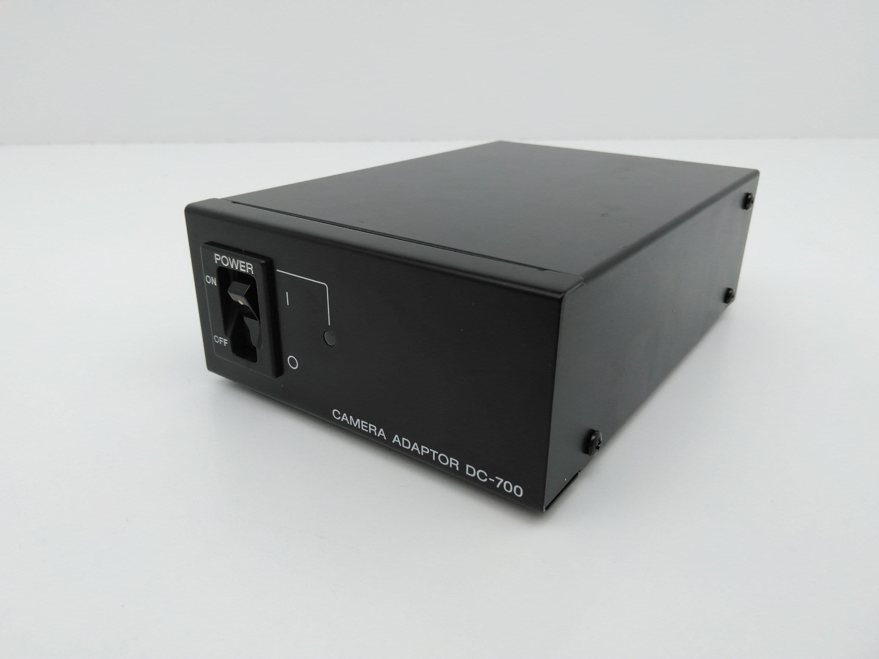 Sony DC-700 Camera Adaptor