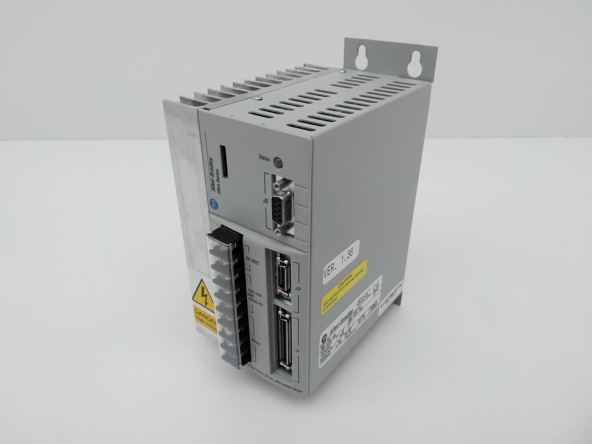 Allen-Bradley 1398-DDM-009 Ver. 1.36 Servo Drive