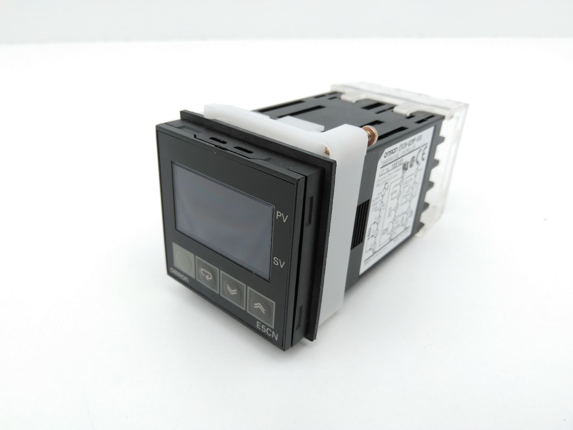 Omron E5CN-Q2MP-500 Digital Temperature Controller