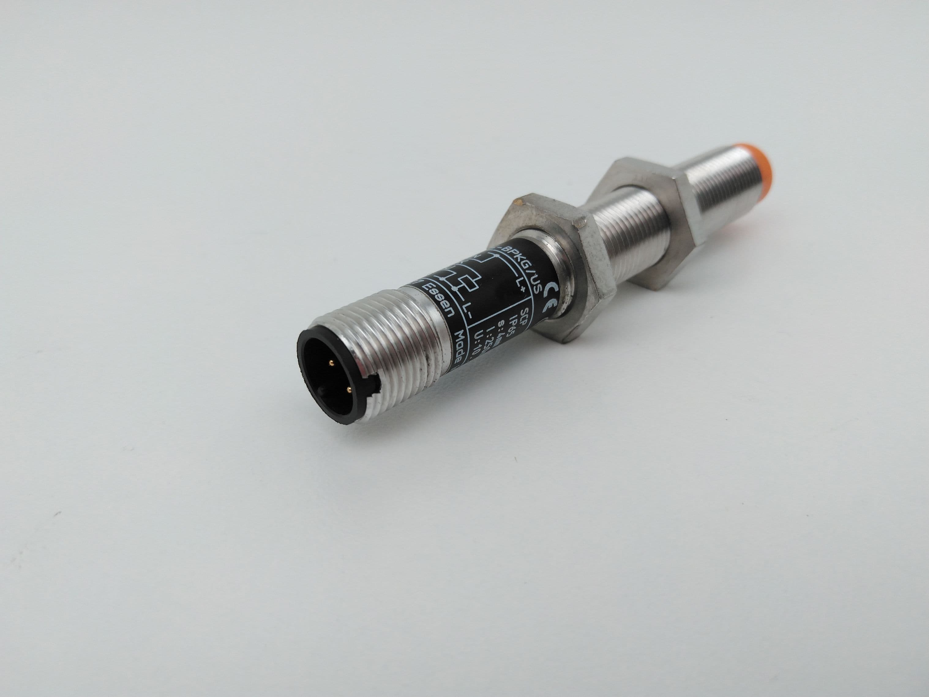 IFM Electronic IF5579, IFA3004-BKG/US Inductive Sensor