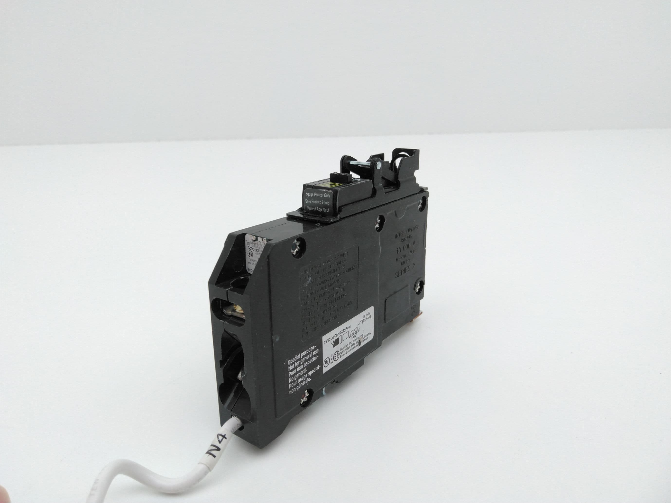 Square D QOB120GFI Circuit Breaker, Type-QOB, 20A, 1P, 120VAC, 10kA, GFCI