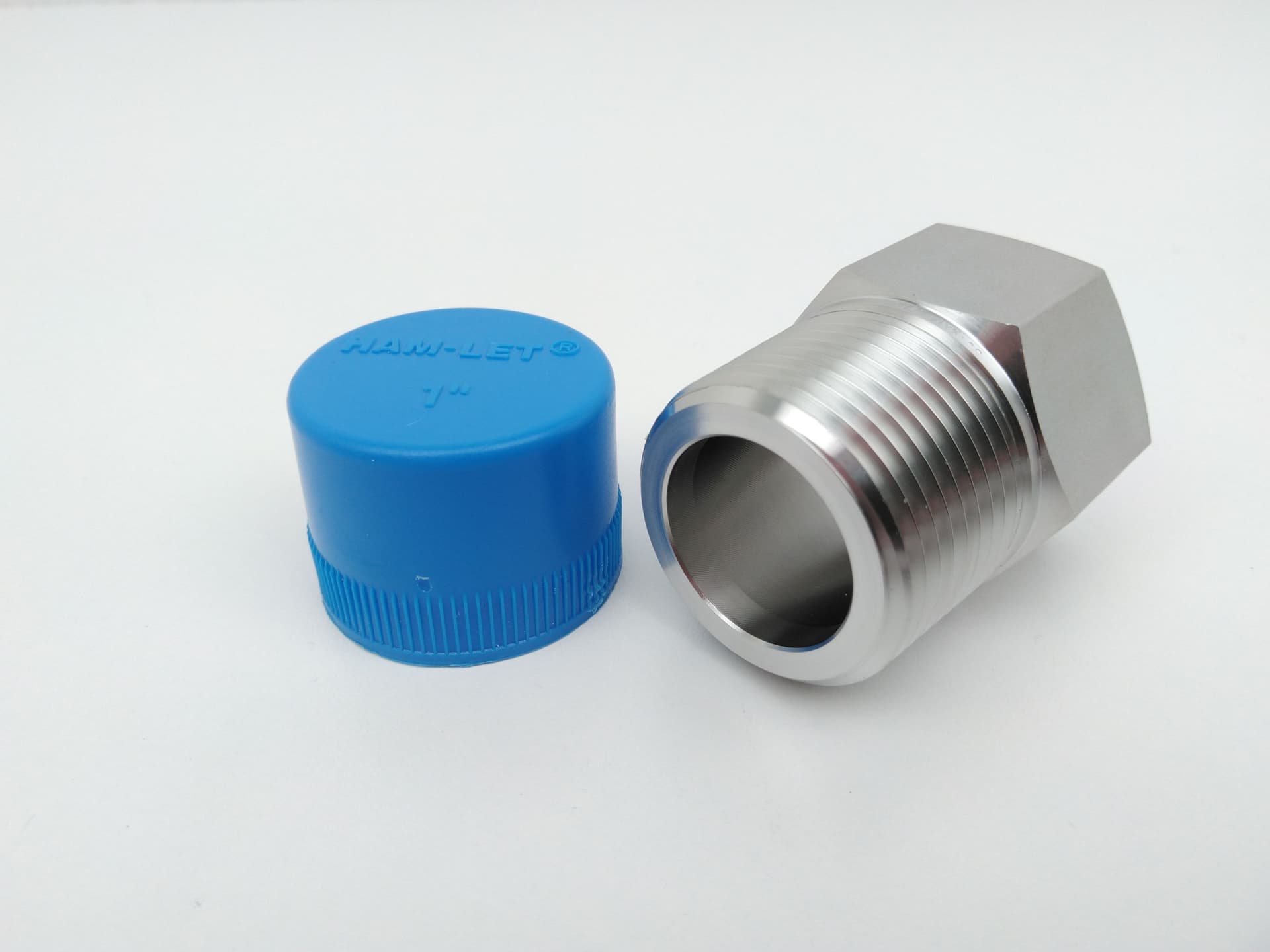 Ham-Let 316SS Adapter 3/4"FNPT x1"MNPT