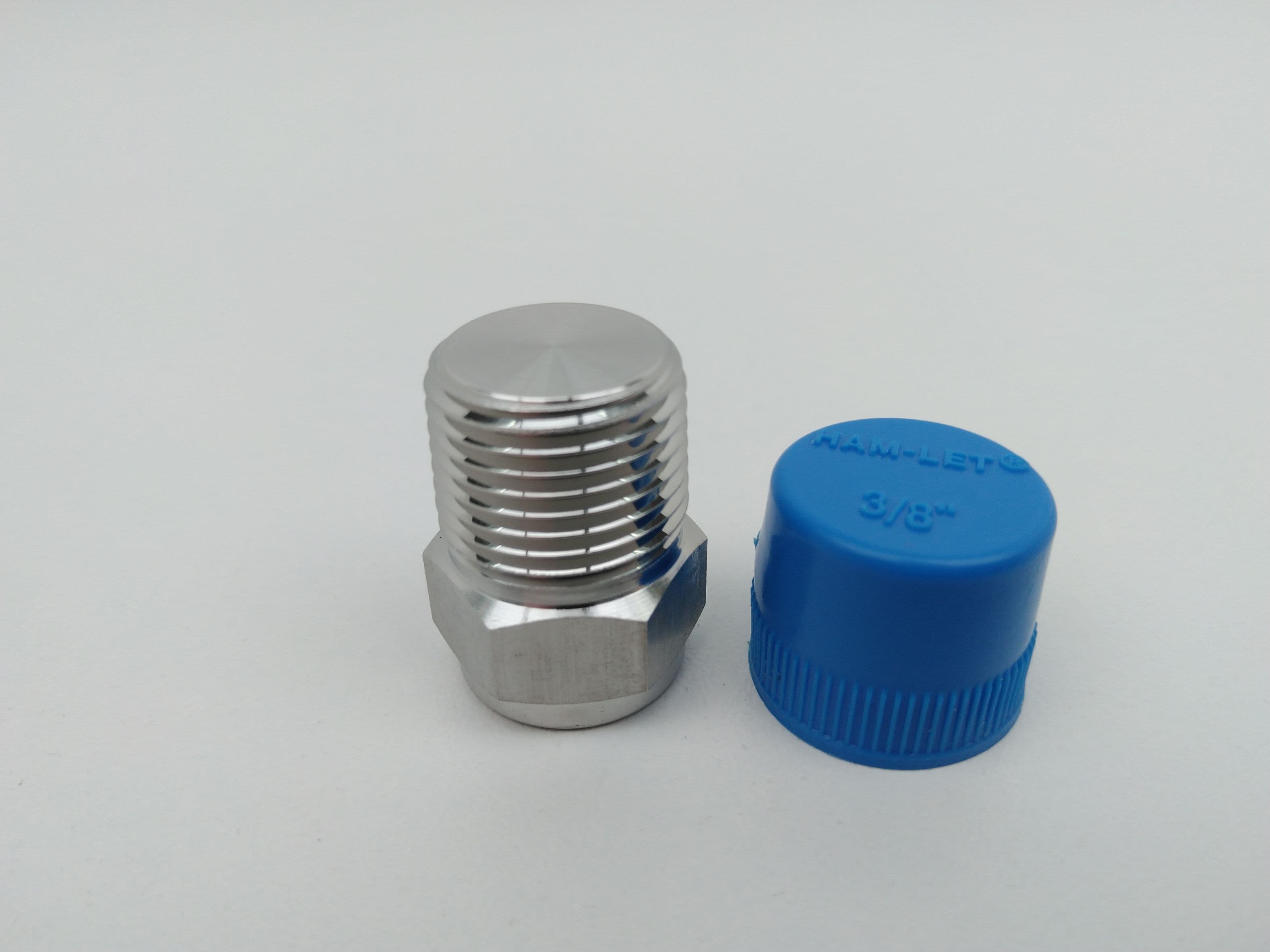 Ham-let 121HSS 3/8 3/8" NPT SS Hex Head Plug