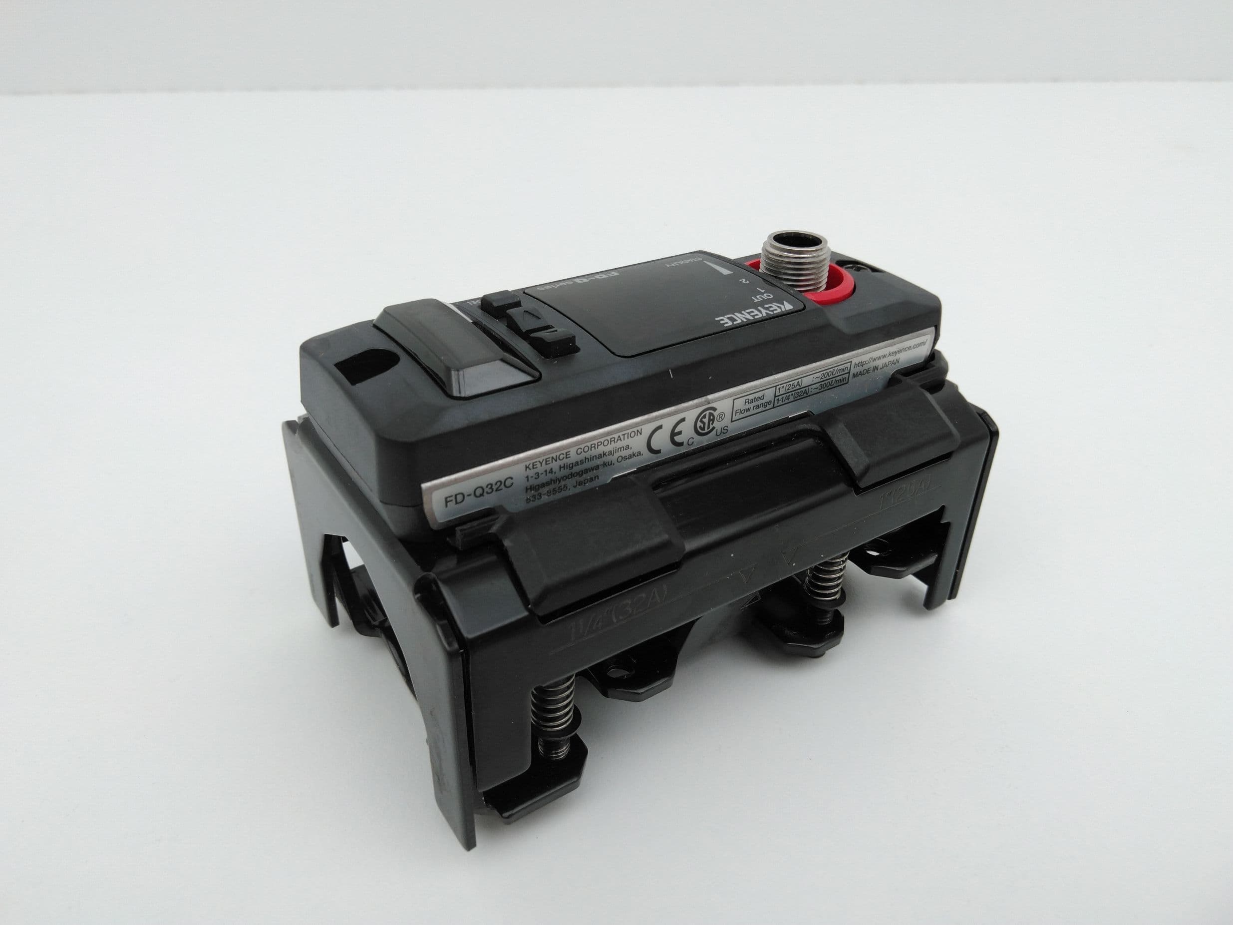 Keyence FD-Q32C 25A/32A Clamp-on Flow Sensor