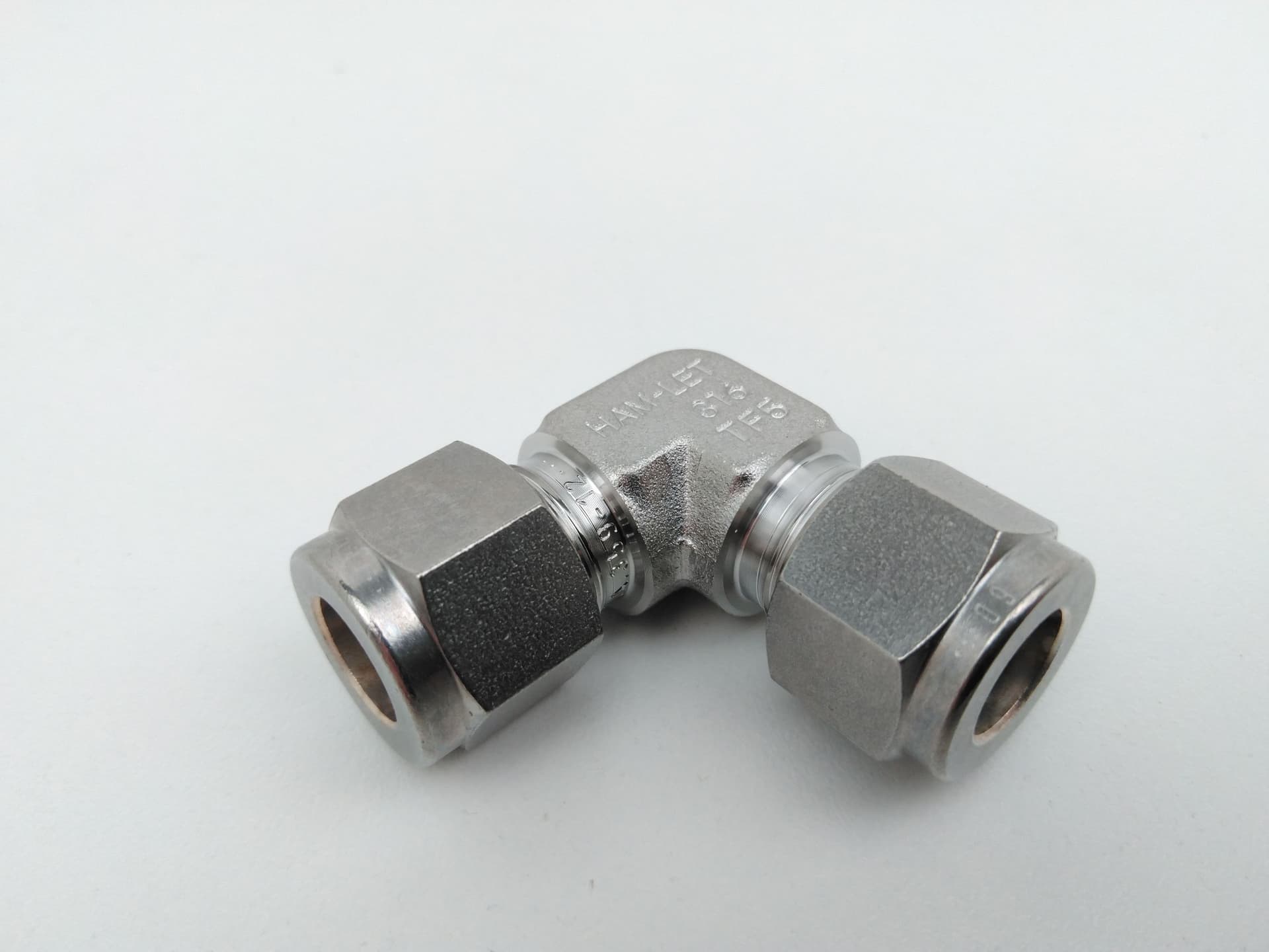 Ham-Let 765LSS 316SS 3/8" Union Elbow