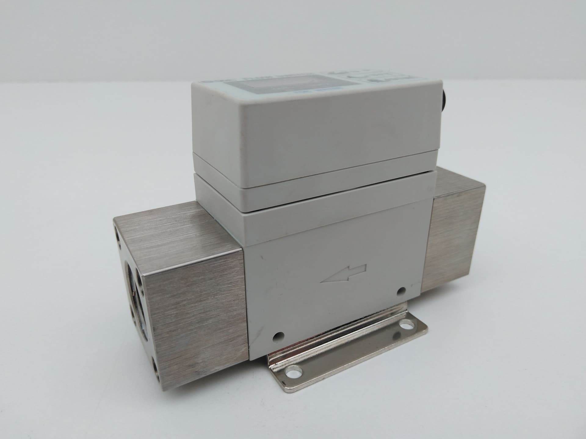 SMC PFW720-N04-67 Digital Flow Switch for Water Applications