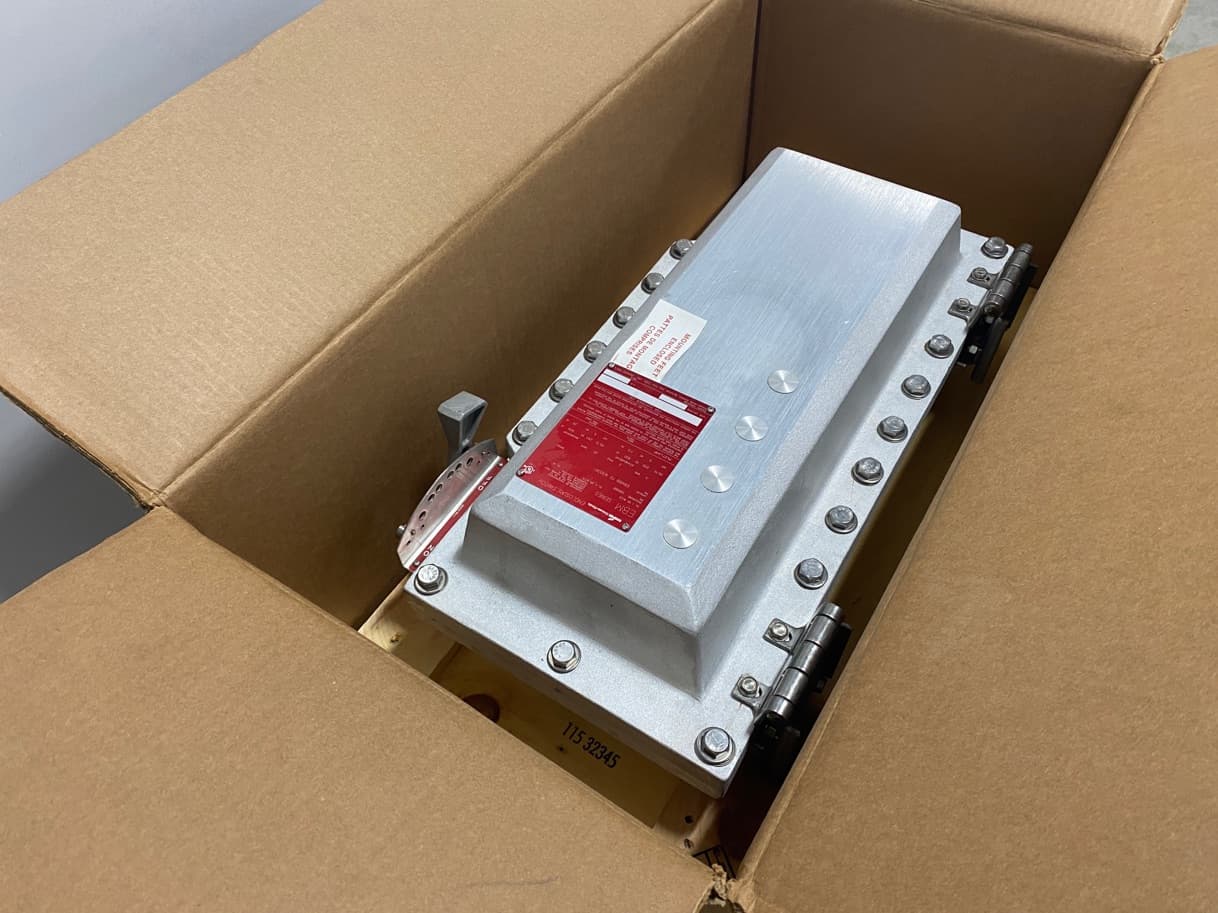 Cooper Crouse-Hinds EBMBB W30361 Explosion Proof 30 Amp Fusible Disconnect