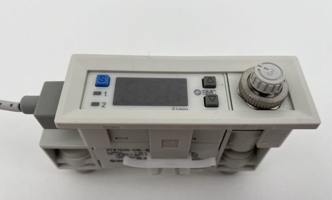 SMC PFM750S-C8L-B Panel Mount Digital Flow Sensor, 1-50L/m