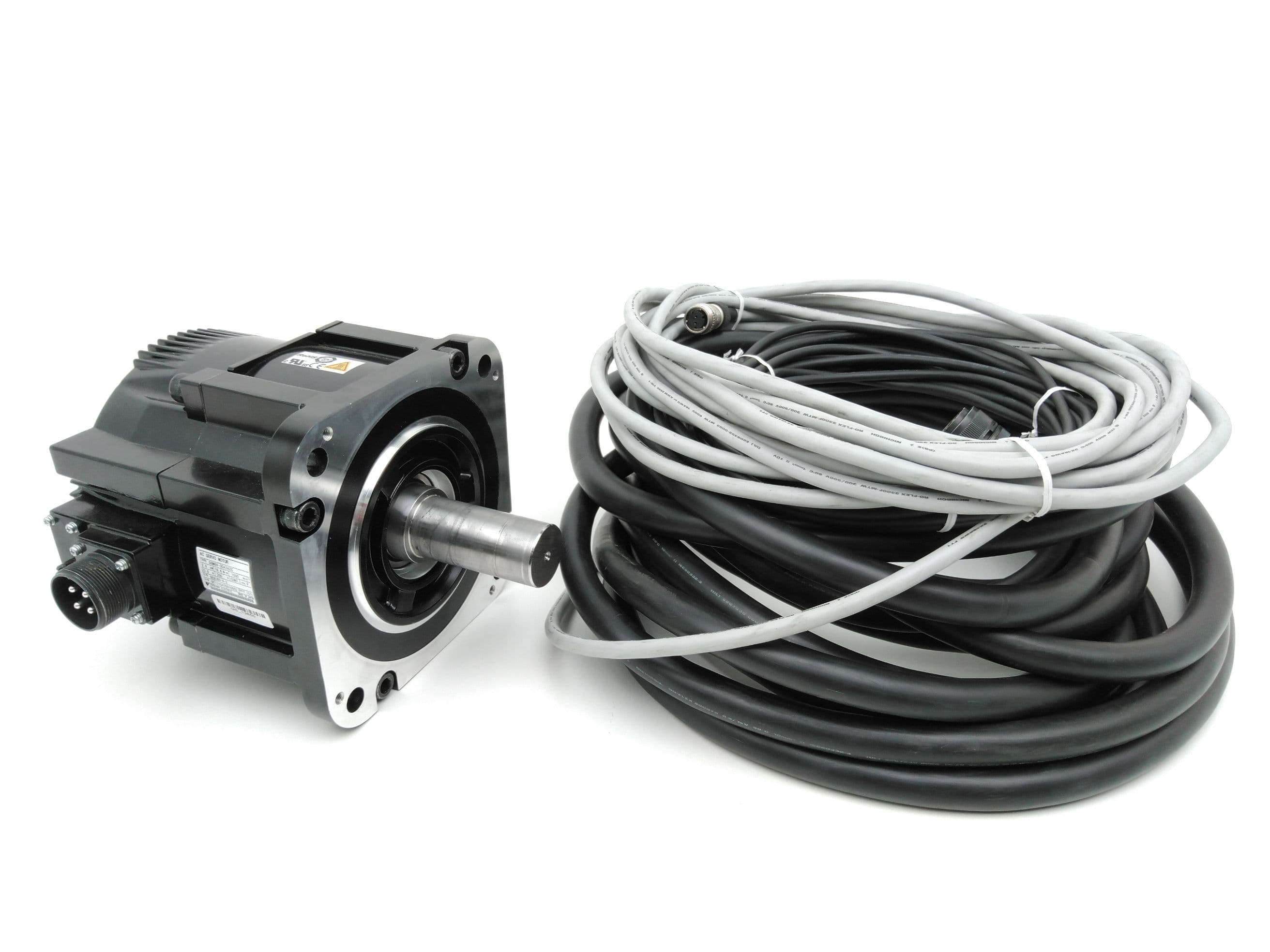 Yaskawa SGMGV-30A3A2C AC Servo Motor w/ 35' Cables
