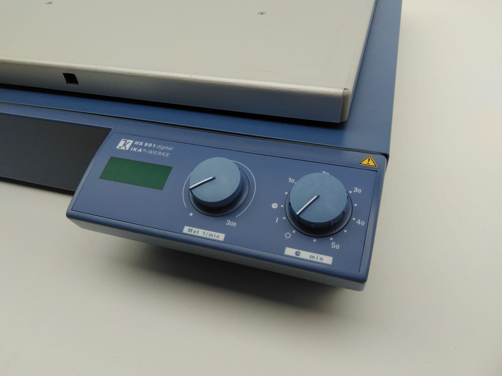 IKA HS 501 D Digital Shaker Table, 230 VAC 50/60Hz, 74W