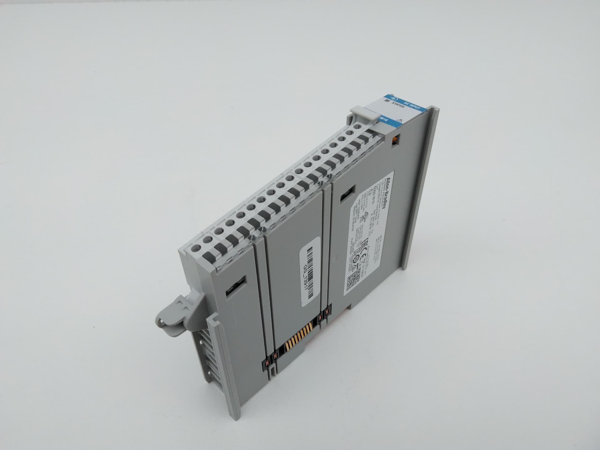 Allen-Bradley 5069-IB16 DC Input Module, Ser A, FW2.014