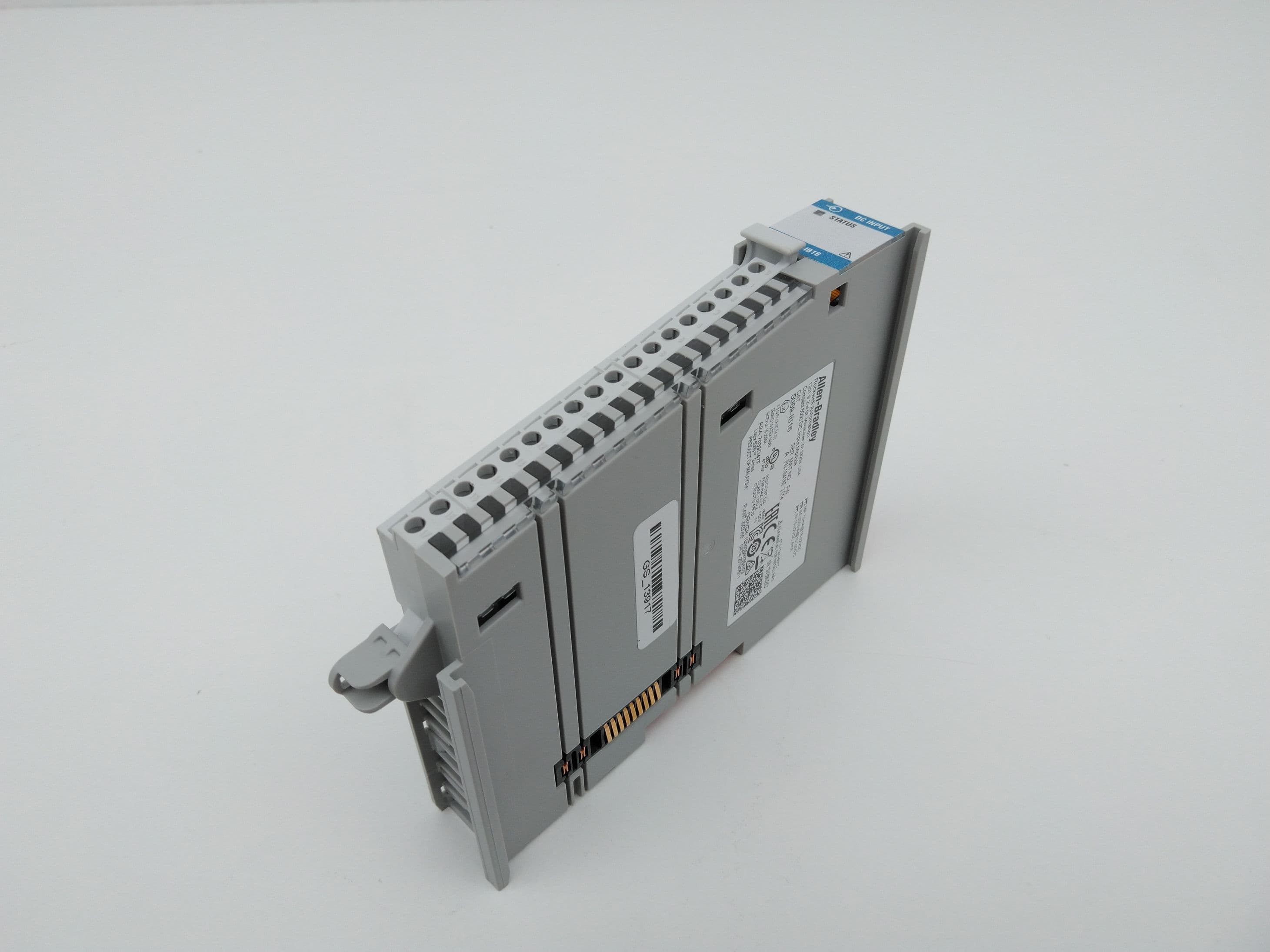 Allen-Bradley 5069-IB16 DC Input Module, Ser A, FW2.014