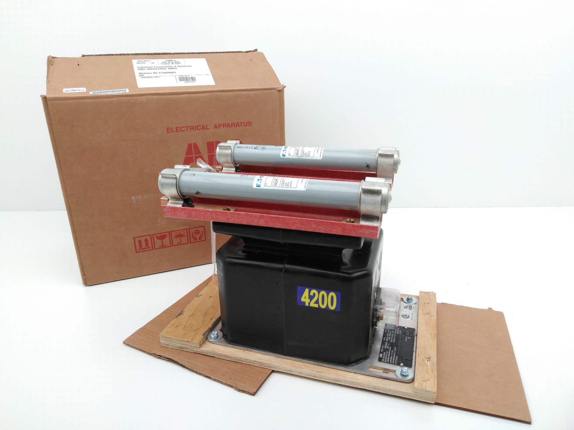 ABB VIZ-11, 7525A67G56 Indoor Voltage transformer