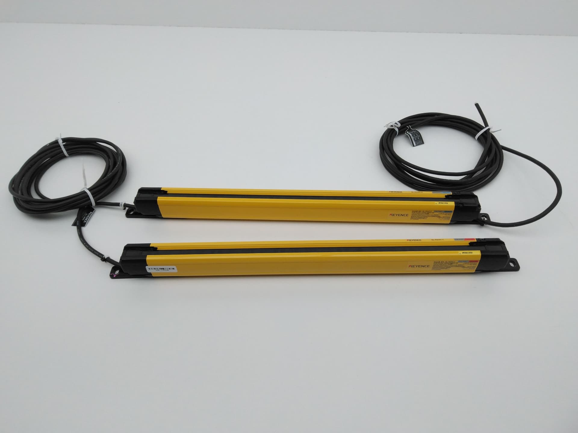 Keyence GL-R24H-R GL-R24H-T Receiver and Transmitter Safety Light Curtain Set