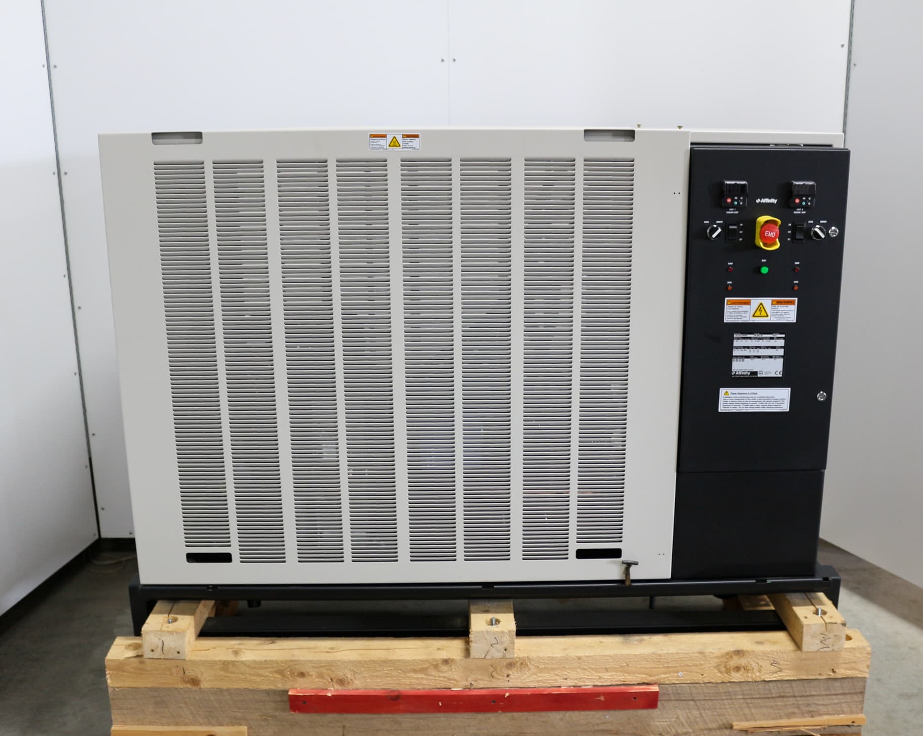Lydall Affinity Lytron 900-50031-000 Dual Loop Chiller/Heater 13000 WATT