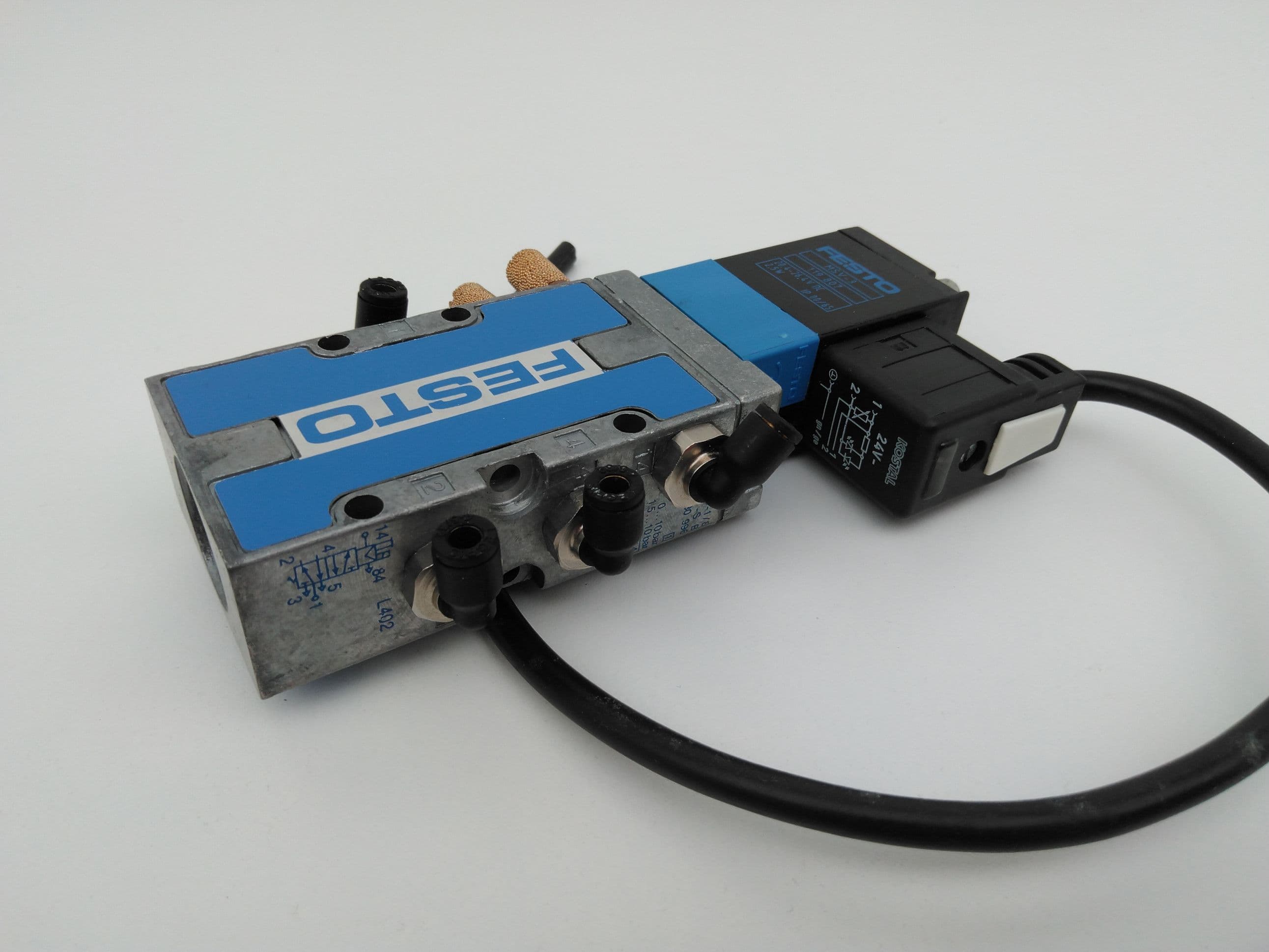 Festo MVH-5-1/8-S B, 30996 Solenoid Valve w/ MSV-3 Solenoid Coil