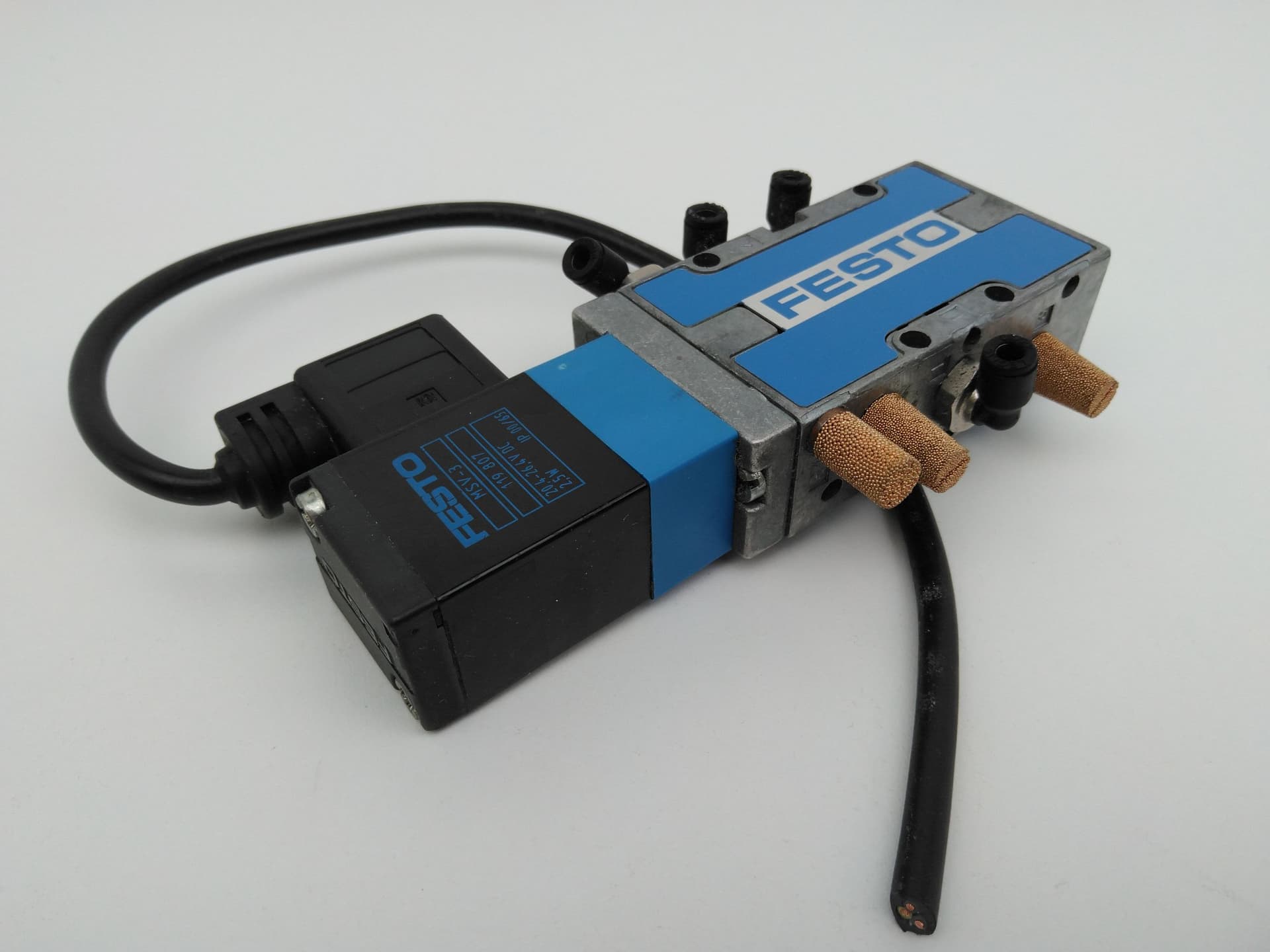 Festo MVH-5-1/8-S B, 30996 Solenoid Valve w/ MSV-3 Solenoid Coil