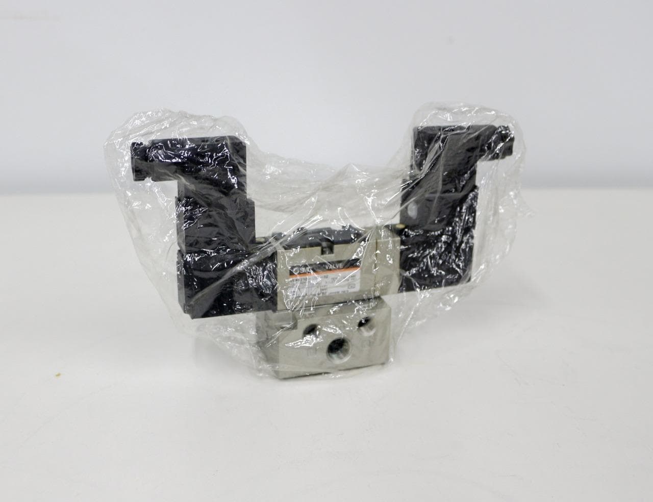 SMC VF82210-5DZ-02 Solenoid Valve - New