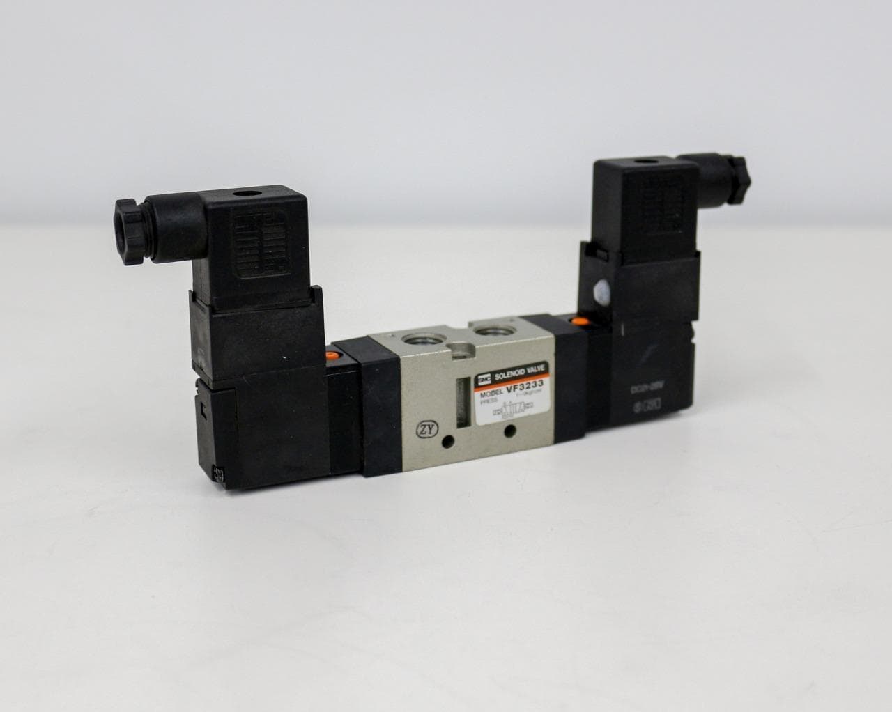 SMC VF3233 Solenoid Valve