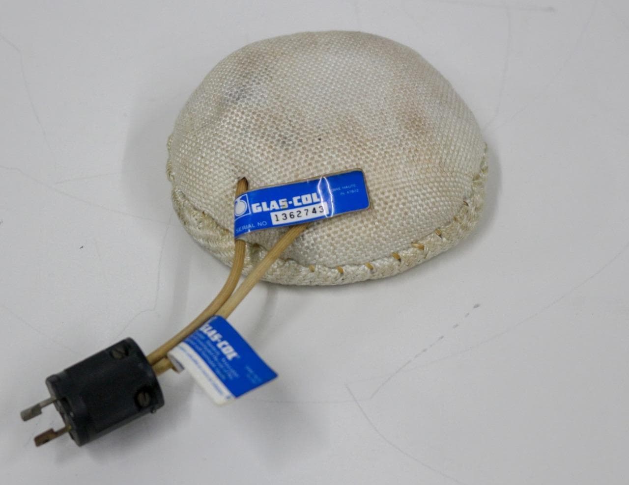 Glas-Col 0396 , 115 Volts, 80 Watts, Fabric Round Bottom Heating Mantle