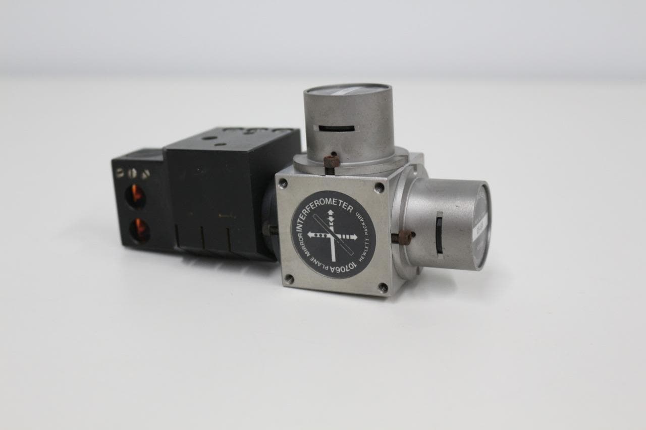 Hewlett-Packard 10706A, 10703A Plane Mirror Interferometer w/ Adapter