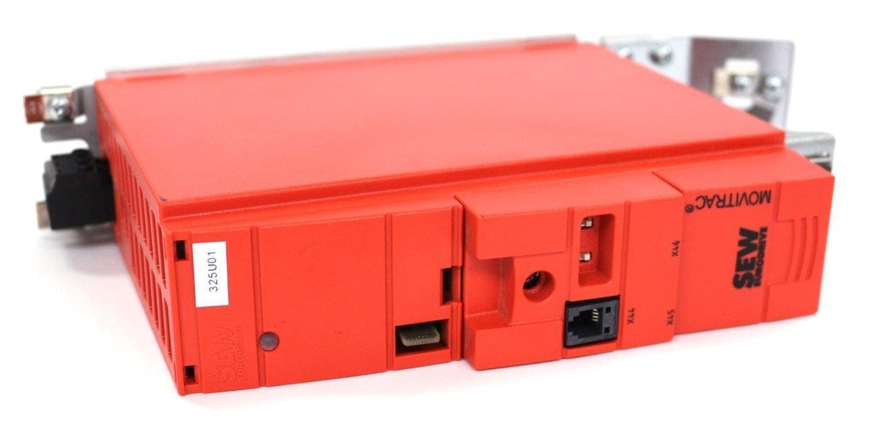 SEW Eurodrive MC07B0003-5A3-4-00/FSC11B Movitrac B - Frequency Inverter