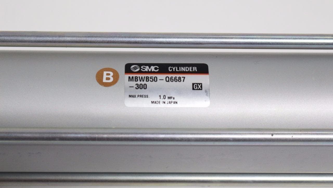 SMC MBWB50-Q6687-300 Air Cylinder - New