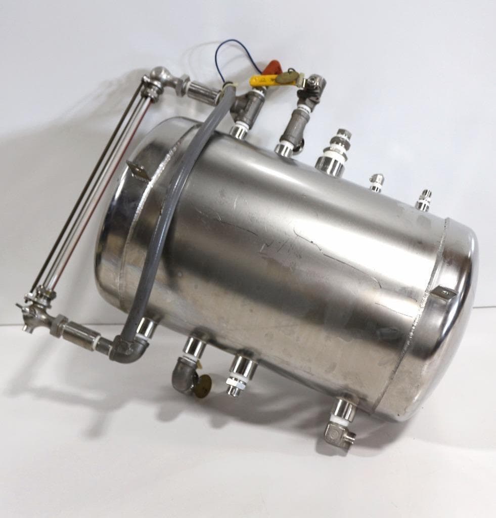 Unbranded 304 Stainless Steel Tank w/ Site Glass and Fittings, ~9 Gallons