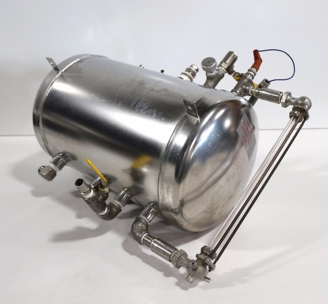 Unbranded 304 Stainless Steel Tank w/ Site Glass and Fittings, ~9 Gallons