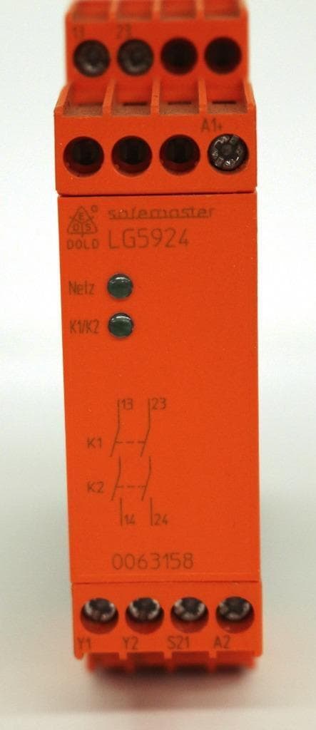 E. Dold & Sohne LG5924.02/61 Safemaster Emergency Stop Module