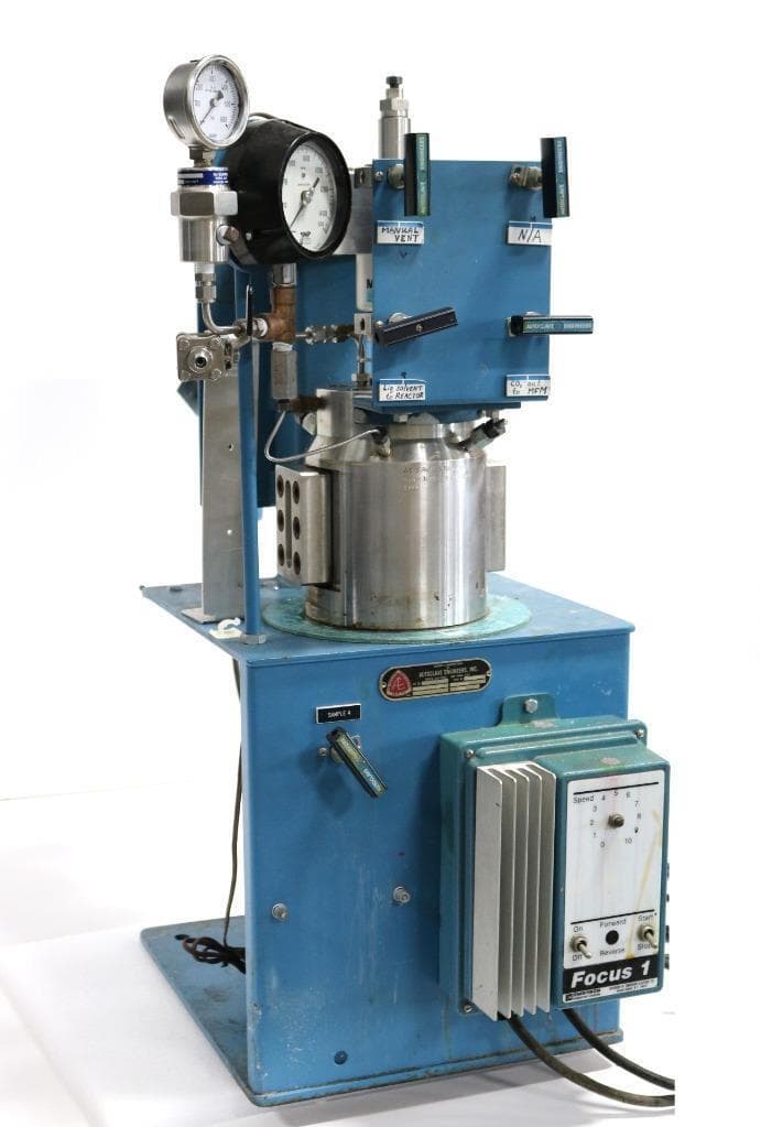 Autoclave Engineers Bolted Closure Laboratory Reactor w/ AE Magna Stirrer II