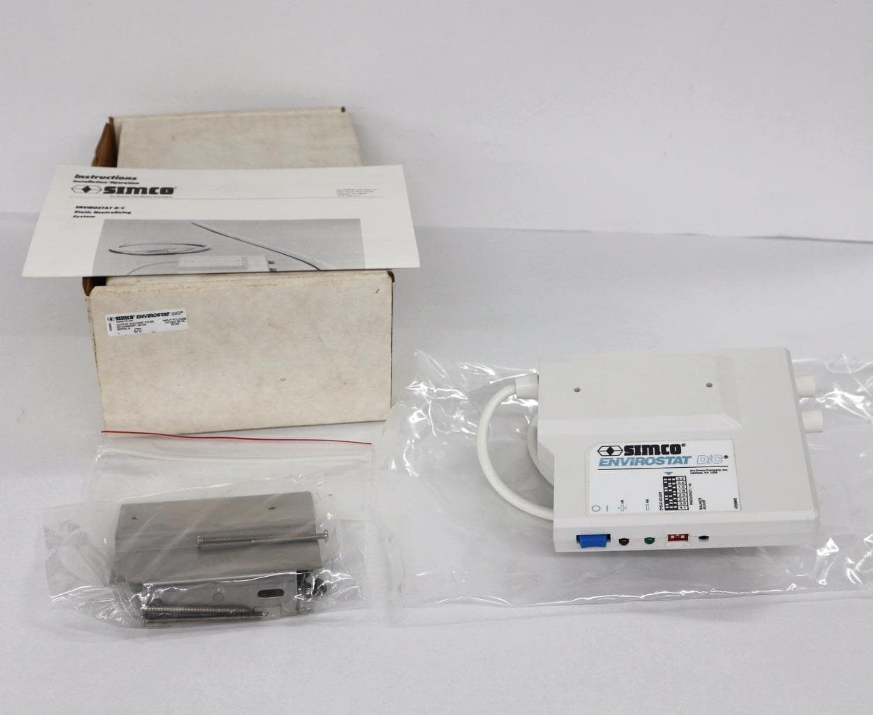 Simco ENVIROSTAT Envirostat D/C Power Supply / Controller Module