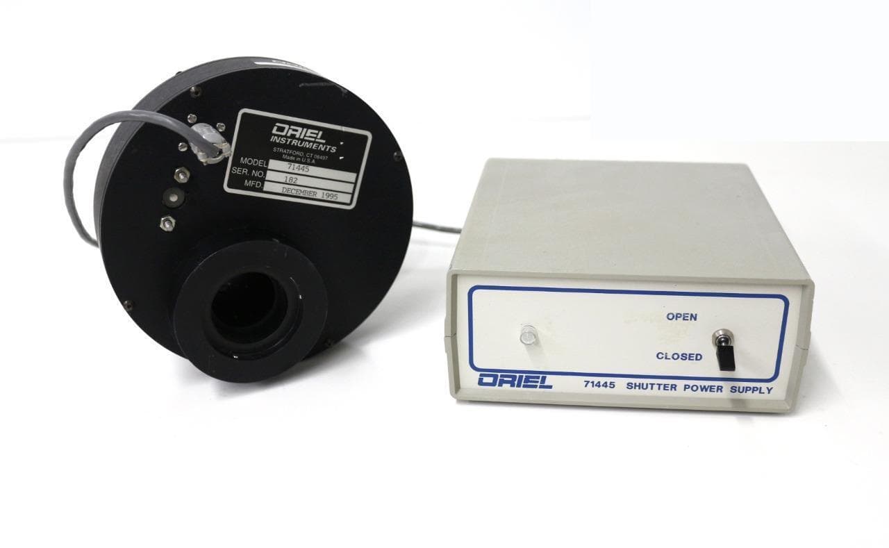 Oriel Instruments 71445 Electronic Safety Shutter, 1.5 Inch Series Flange