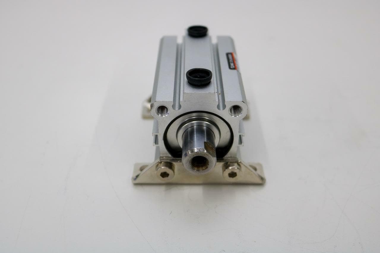 SMC CQ2L32-50DC Pneumatic Cylinder
