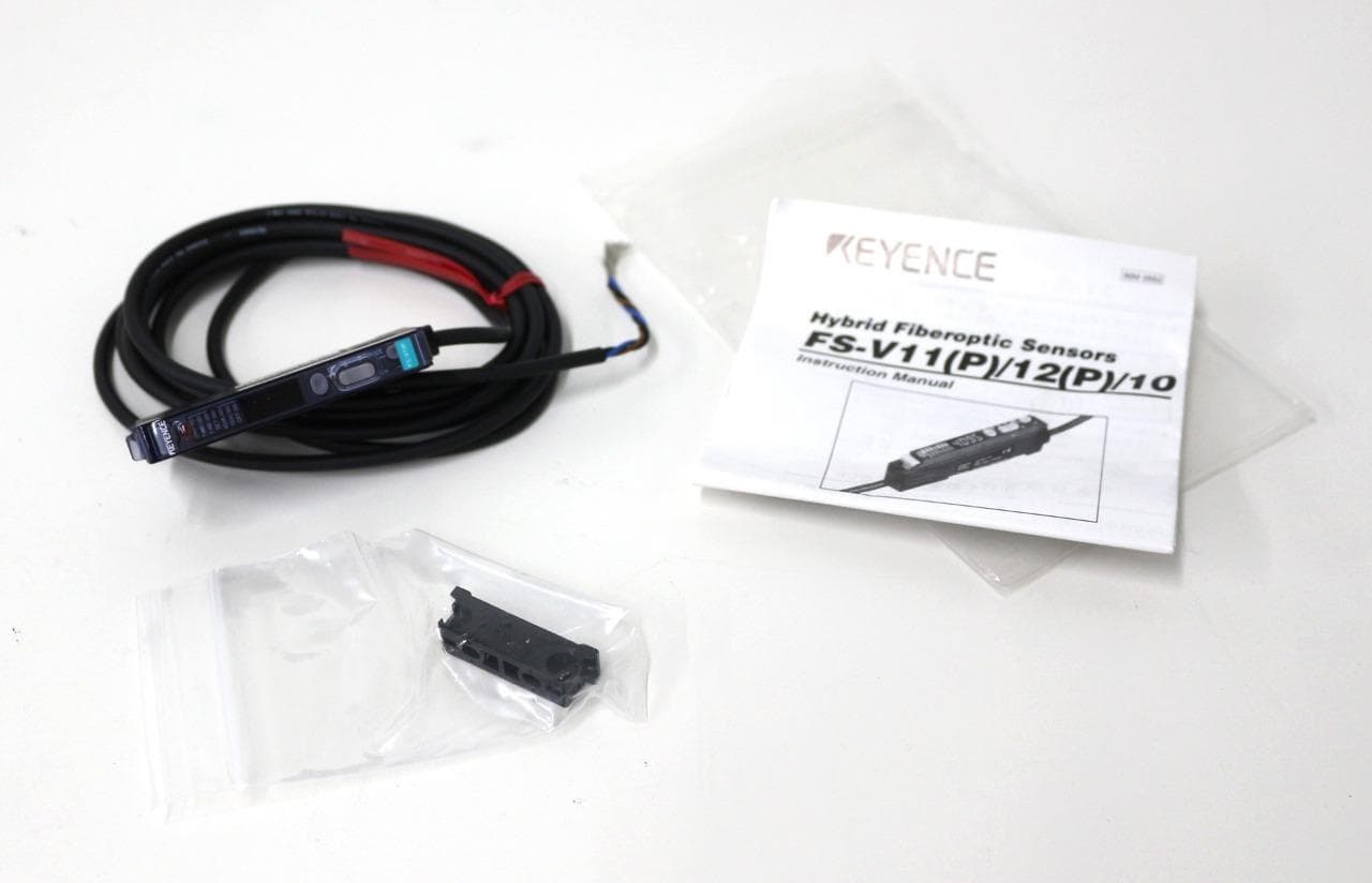 KEYENCE FSV11P Keyence FS-V11P Hybrid Fiber Optic Sensor - New