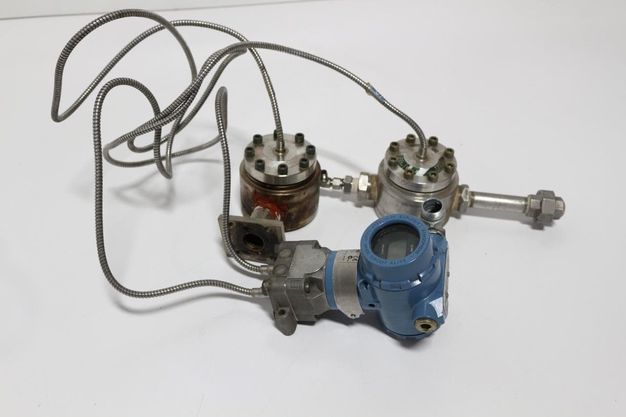 Rosemount 03031-0761-0022 Transmitter with (2) PI Components W24PT