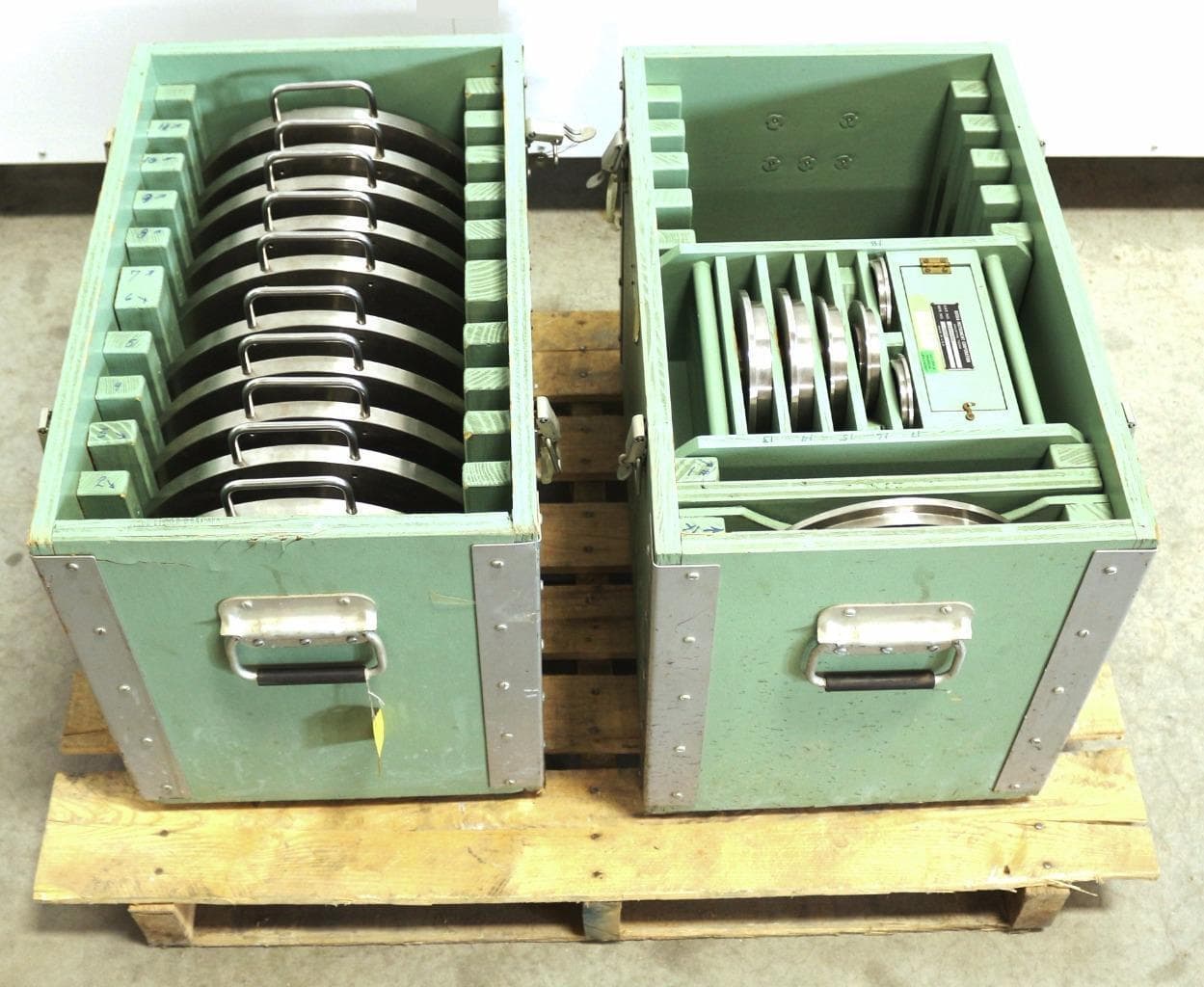 Ruska Instrument Corporation 2402-700 Weight Set