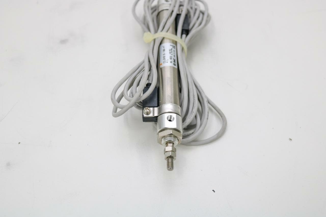 SMC CDJ2KB16-100-H7A1L Double Acting Pneumatic Cylinder