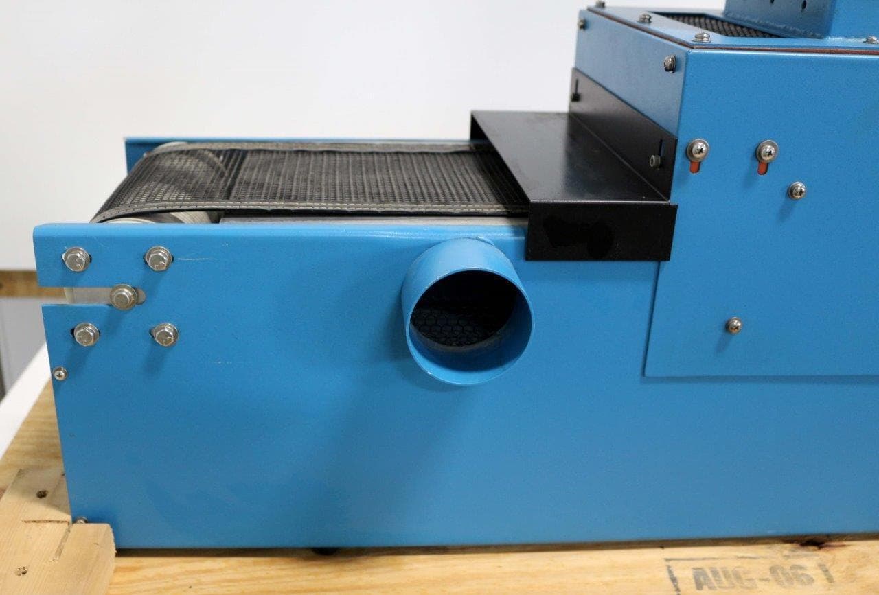 Fusion Systems I300MB Bench Top Conveyor with Irradiator