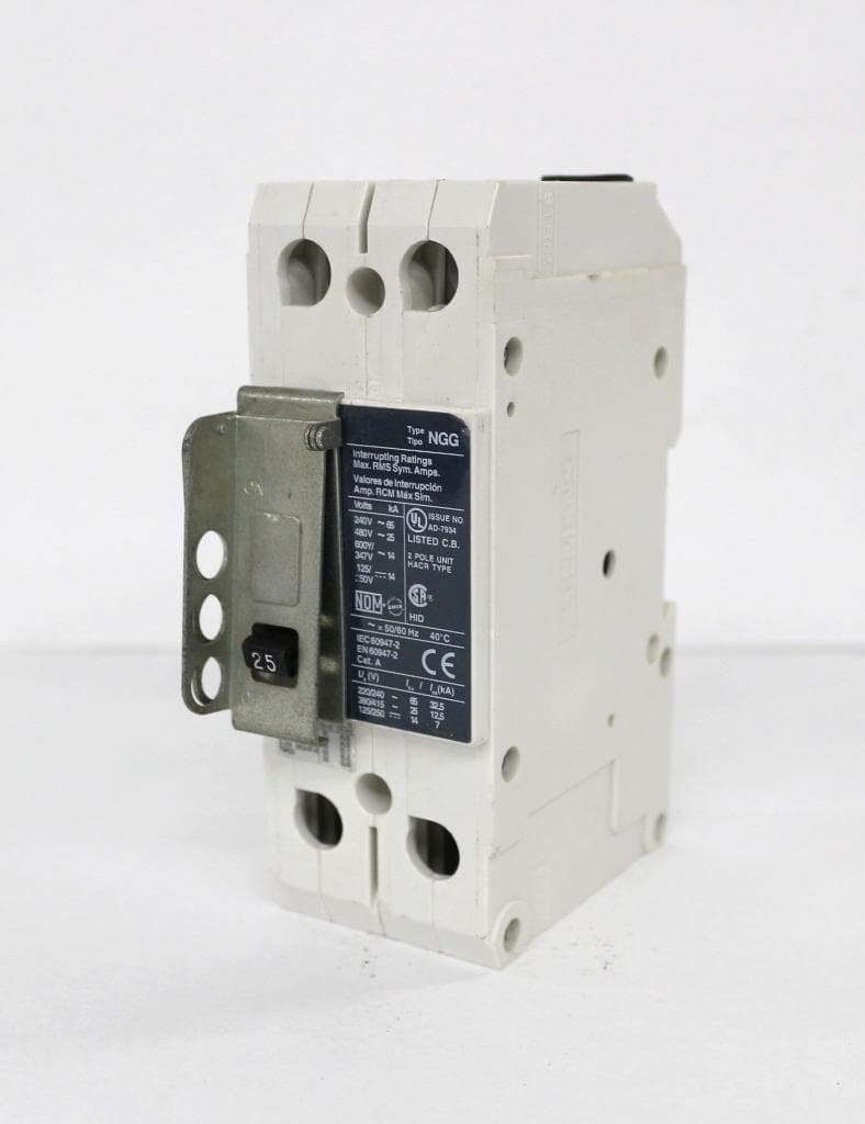 Siemens NGG2B025 Circuit Breaker